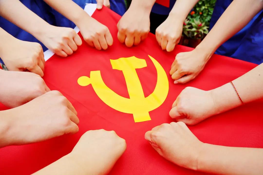 山西省工程機械有限公司熱烈慶祝中國共產黨成立100周年